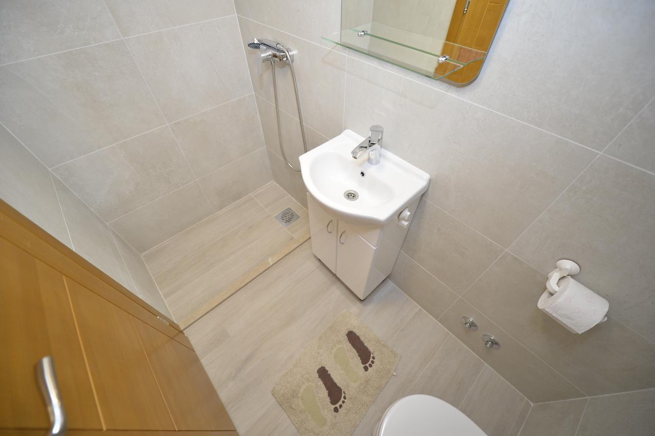 P&I Apartments Jadranska 74,Dobrota Котор Екстериор снимка