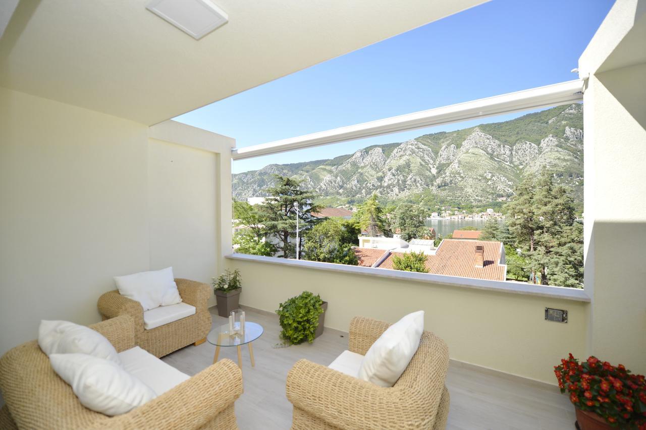 P&I Apartments Jadranska 74,Dobrota Котор Екстериор снимка
